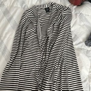 Agnes and Dora cardigan